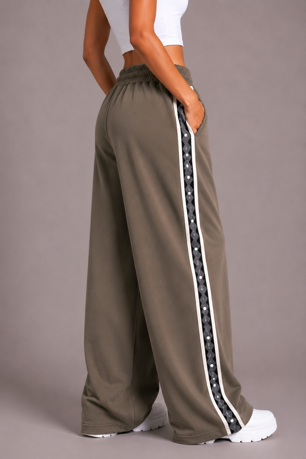 Side-Stripe Wide-Leg Pants